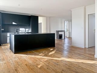  Appartement à vendre 5 pièces 136 m²