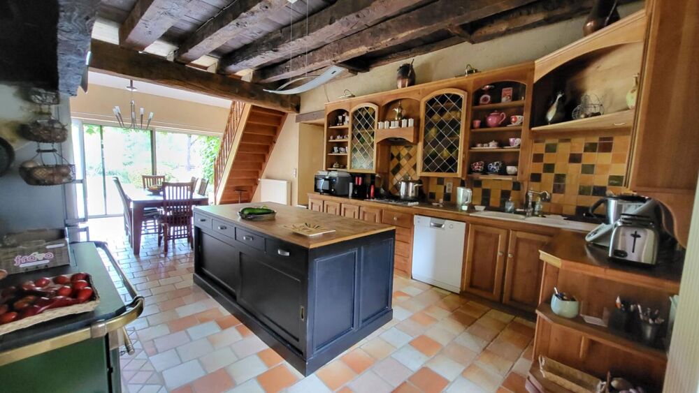 � vendre  Maison Issac (24400)