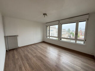  Appartement à louer 3 pièces 60 m²