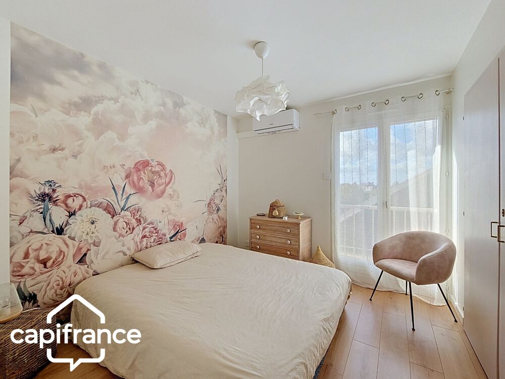 Vente Appartement THOUARS Place Lavault- Appartement de 200 m2 -climatisation réversible- 5 chambres -Ascenseur privatif Thouars