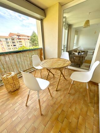  Appartement à louer 4 pièces 78 m²
