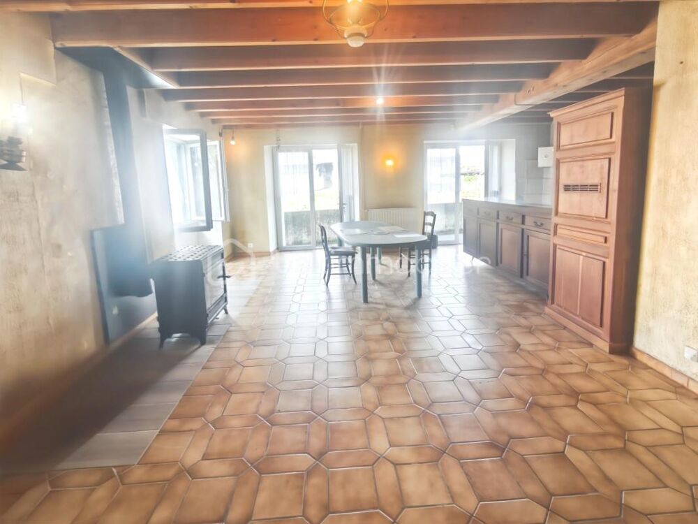 GROS POTENTIEL ! Authentique maison béarnaise du XVIIe siècle - 5 chambres 185m2