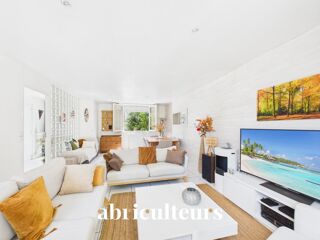 Vente Maison Châtillon – Maison familiale avec jardin sans vis-à-vis, garage et beau potentiel Chatillon