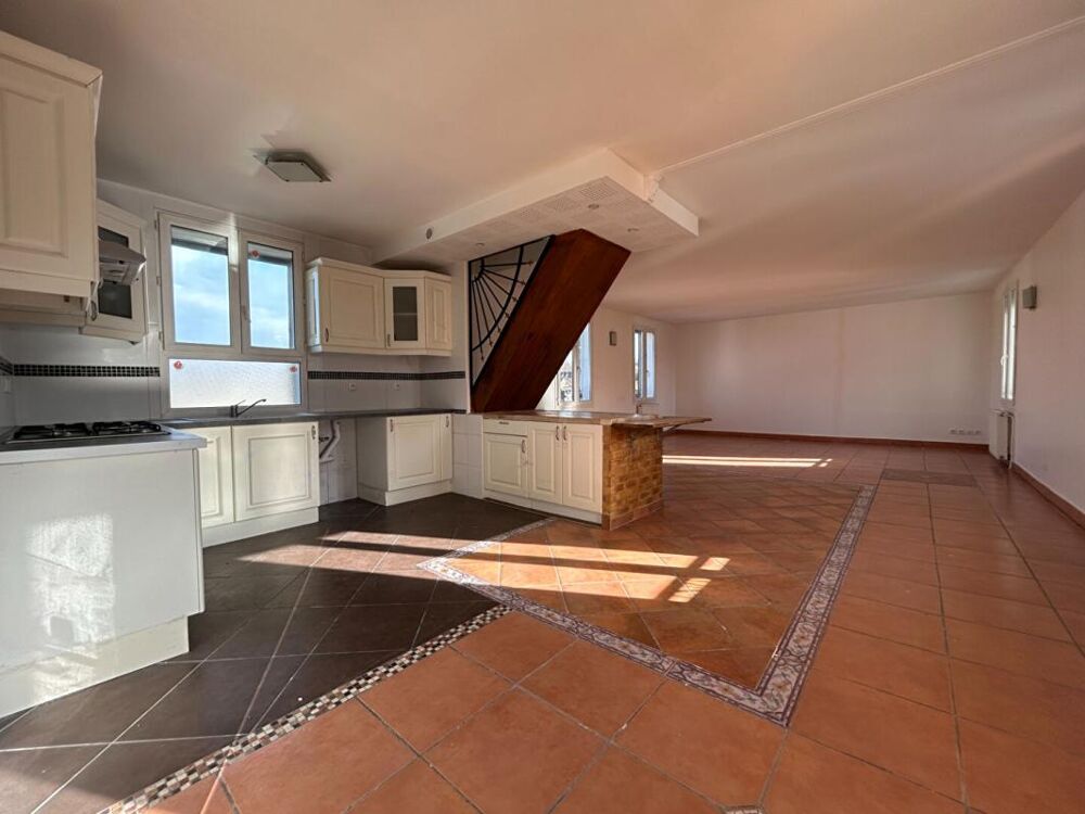 14100 Lisieux Appartement Duplex 6 pièces 147 000 Euros