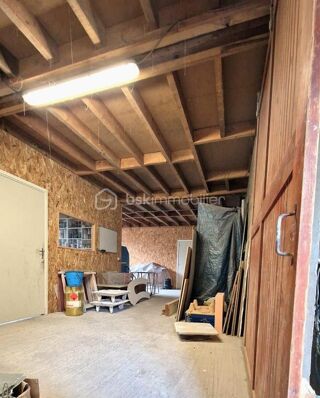  Immeuble à vendre 6 pièces 375 m²