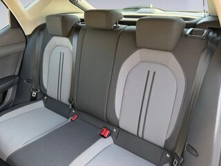 Leon IV 1.5 ETSI HYBRID 115 BUSINESS DSG7 2025 occasion 55800 Contrisson