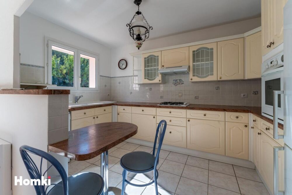 Vente Maison Maison/Villa T4 de 86 m² à Saint-Gilles 30800 Saint gilles
