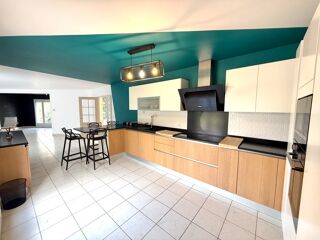  Maison � vendre 7 pi�ces 230 m�