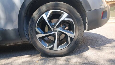 C5 aircross 1.6 THP PureTech 224 Plug in Hybrid e-EAT8 Shine - Entretien 2021 occasion 83000 Toulon