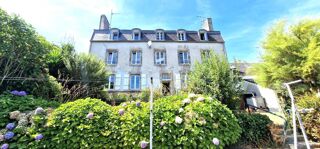  Immeuble à vendre 15 + pièces 358 m²