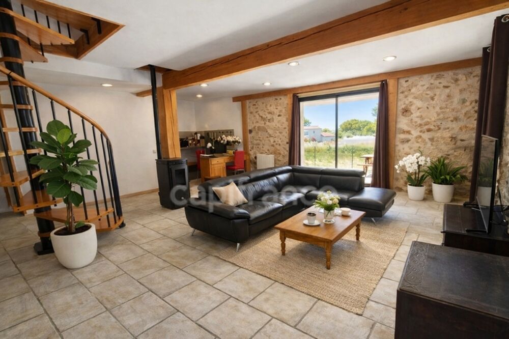 ? 13 000 € DE BAISSE ! ? 257 000 € ? 244 000 € ? Maison rénovée de 100 m² ? Terrain de 316 m² ? 3 chambres ? Pièce de vie de 45