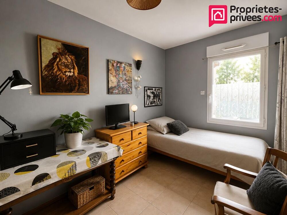 Vente Maison Maison  Indépendante située à Yvré L'Évêque,  8 pièce(s) 157 m2 sur parcelle de 867 m2 Yvre l eveque