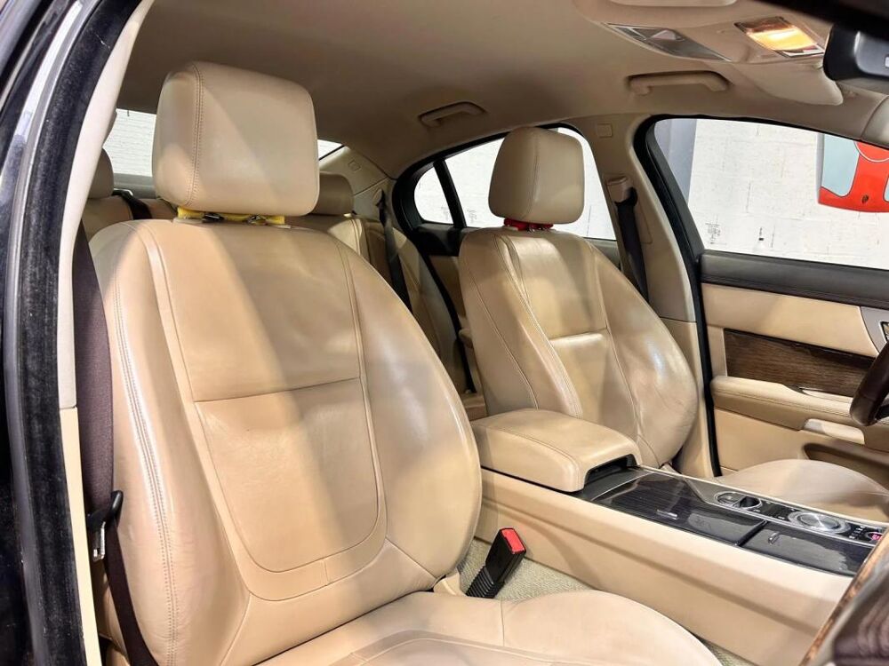 XF 3.0 V6 Diesel 2014 occasion 35520 La Chapelle Des Fougeretz