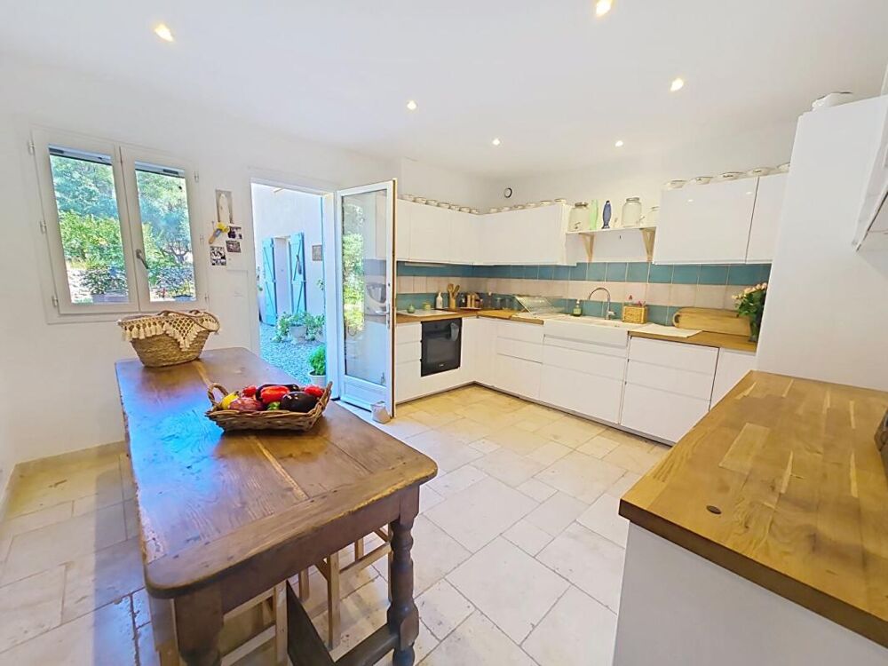 à vendre  Villa Sanary-sur-Mer (83110)