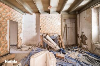  Immeuble à vendre 15 + pièces 400 m²