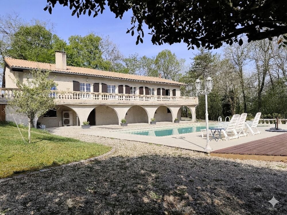Vente Maison Maison à vendre 7 pièces VOEUIL ET GIGET (16) Voeuil et giget