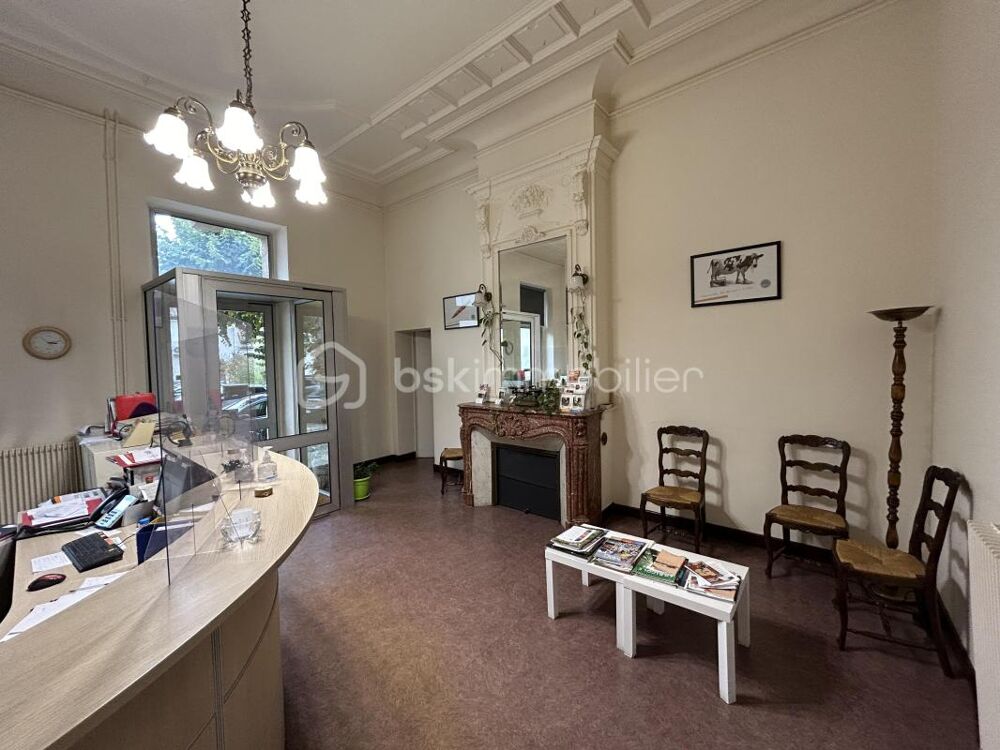 ENSEMBLE IMMOBILIER - BUREAU OU HABITATION - PARKING - ANNEXE