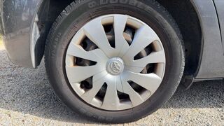 Yaris III 1.5 VVT-i 100 Hybrid E-CVT Dynamic 2015 occasion 44220 Coueron