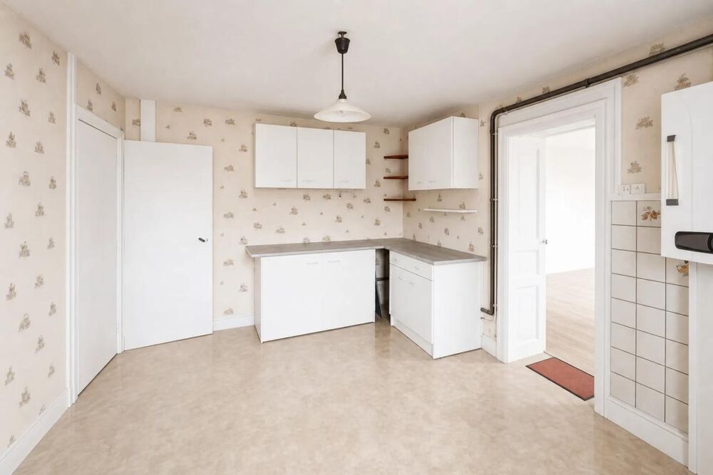 IMMEUBLE de 4 appartements de 306 m² à Bruyères