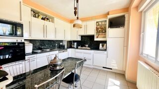  Maison  vendre 6 pices 158 m