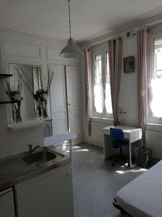  Appartement à louer 1 pièce 17 m²