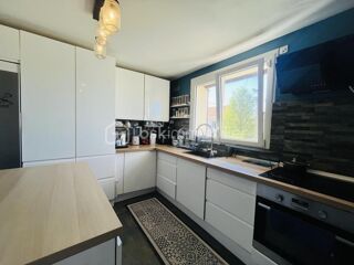  Maison � vendre 9 pi�ces 215 m�