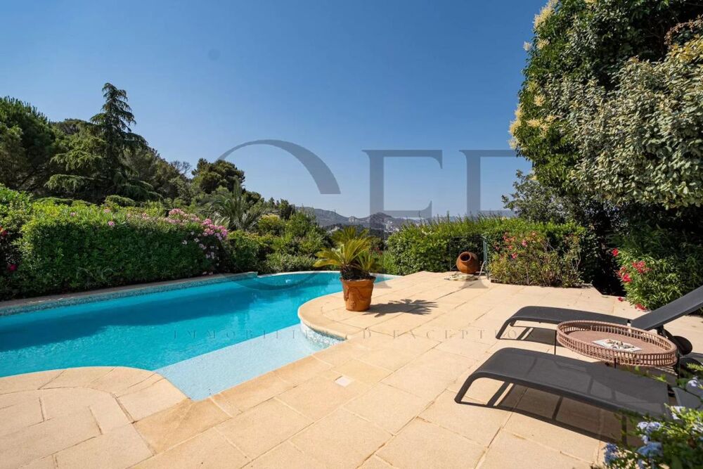 à vendre  Villa Marseille 12