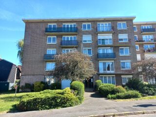  Appartement à louer 3 pièces 66 m²