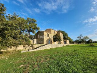  Propri�t�/ch�teau � vendre 13 pi�ces 400 m�