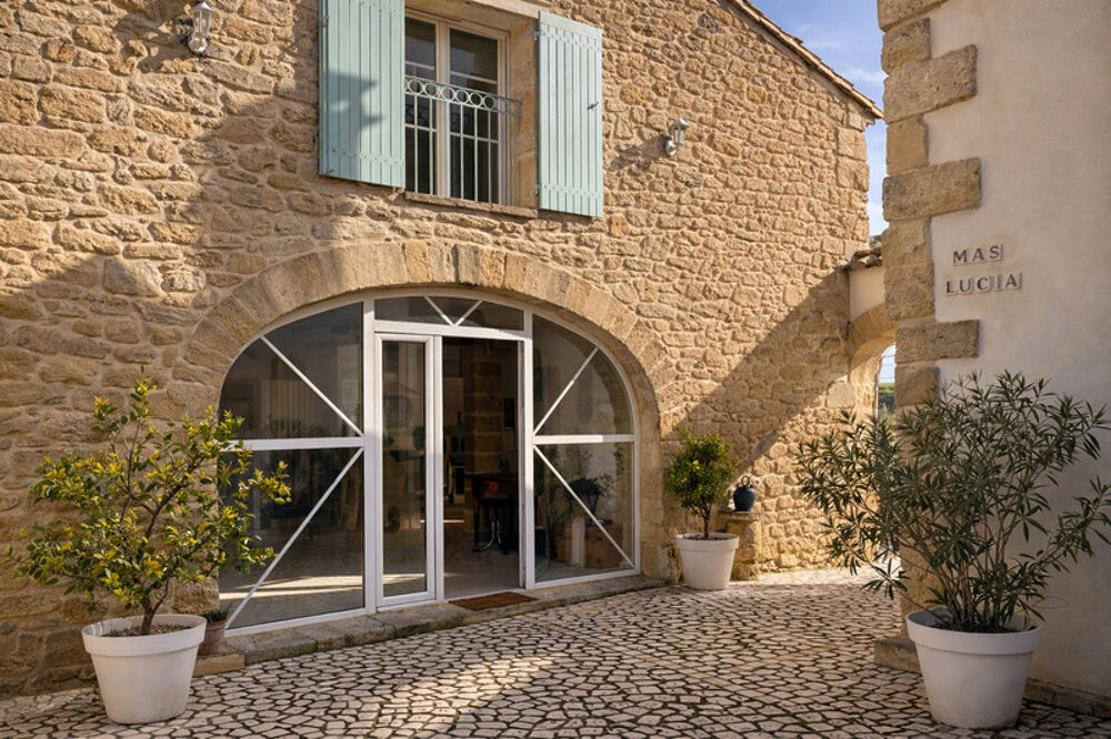 Vente Propriété/Château Un domaine d'exception entre Mer et Camargue avec dépendances Aigues vives