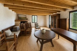  Propriété/château à vendre 3 pièces 118 m²