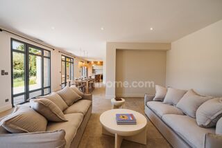  Villa � vendre 5 pi�ces 187 m� Maussane les alpilles