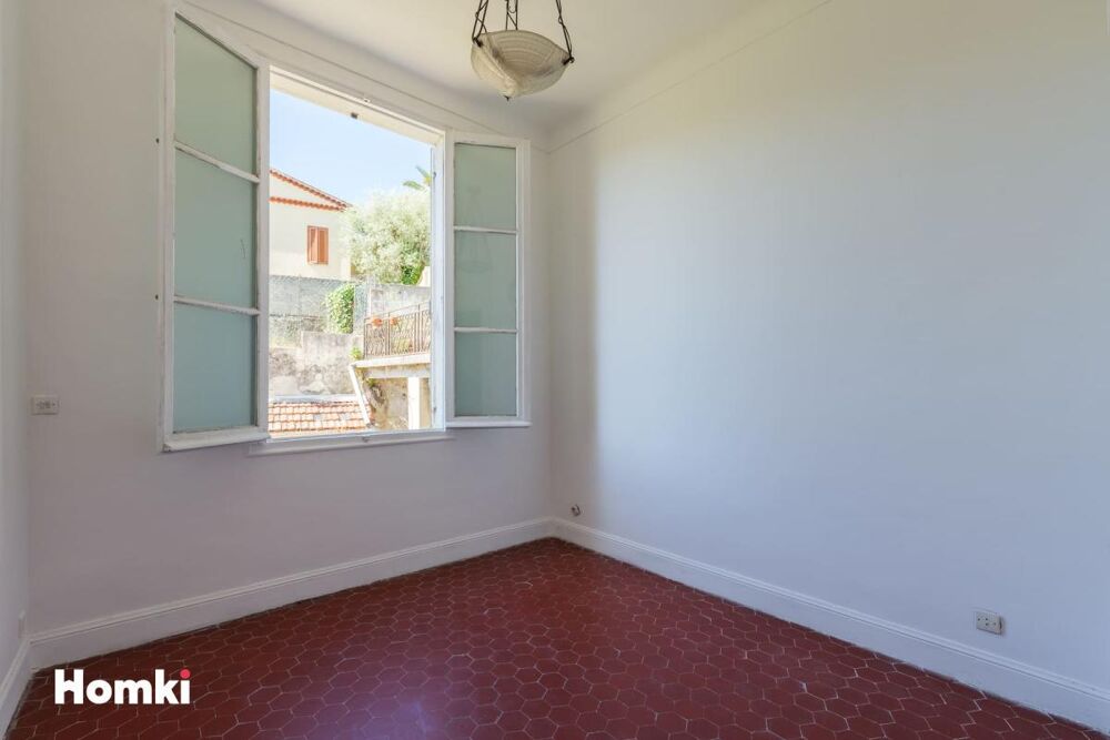 � vendre  Propri�t�/ch�teau Cagnes-sur-Mer (06800)