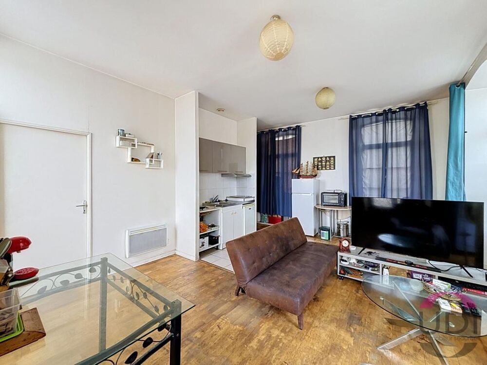 Vente Appartement INVESTISSEMENT LOCATIF – APPARTEMENT F2 LOUÉ EN CENTRE-VILLE - MONTLUÇON Montlucon