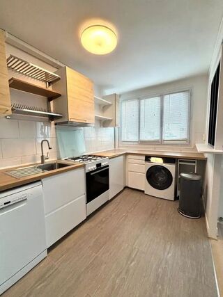  Appartement à louer 2 pièces 46 m²