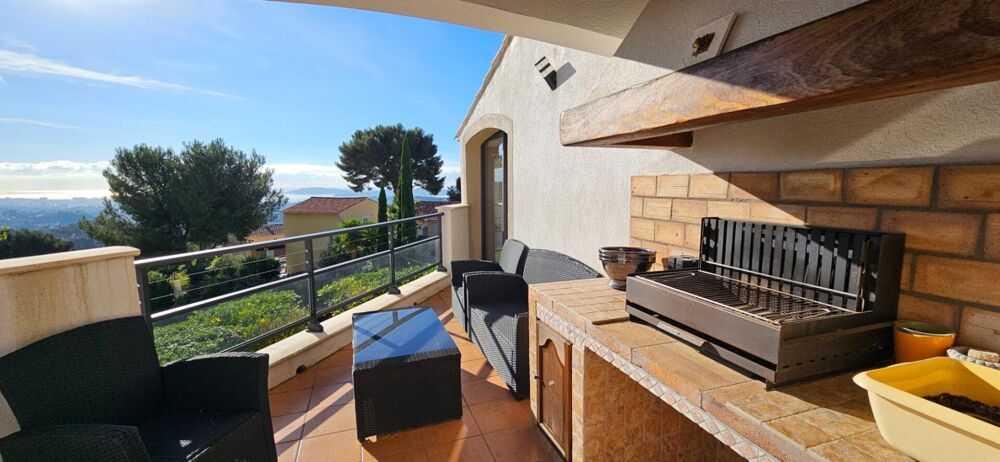 VILLA -TOULON- Les 4 Chemins des Routes