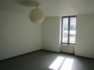  Appartement � louer 3 pi�ces 90 m�