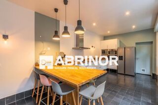  Maison � vendre 6 pi�ces 251 m�