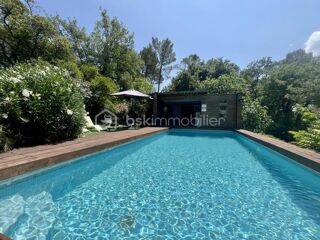  Maison à vendre 10 pièces 282 m²