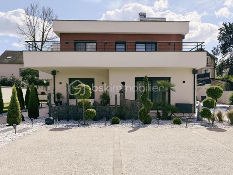   AVON – MAISON D'ARCHITECTE Maison - 7 pièce(s) - 225 m²