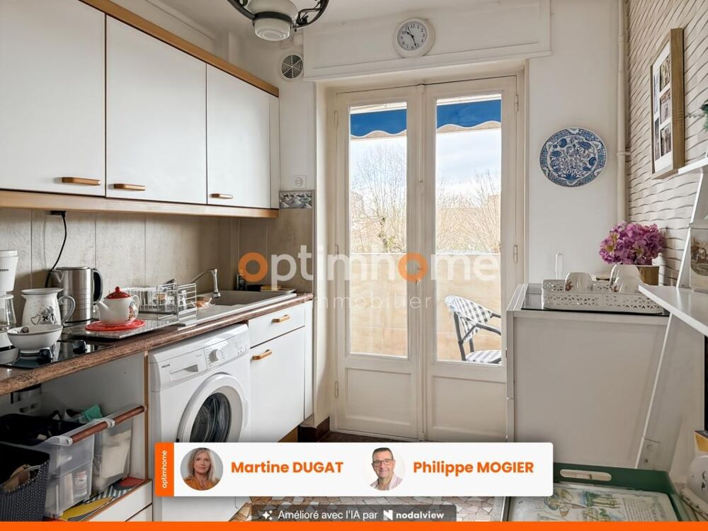 Vente Appartement VICHY – FACE AU PARC DES SOURCES – APPARTEMENT F2 AVEC BALCON, ASCENSEUR ET CAVE Vichy