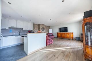 Appartement � vendre 3 pi�ces 94 m�