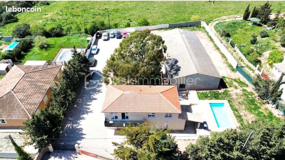 Ensemble immobilier avec habitation - Idéal activité mixte habitation et professionnelle avec appartement indépendant et hangar