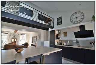  Remise / Grange à vendre 9 pièces 252 m² Beaurepaire