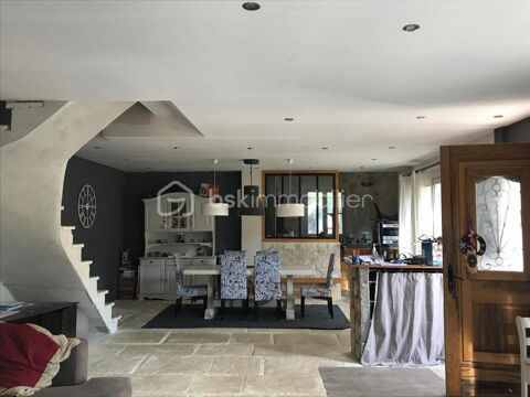   MAISON PROVENCALE Maison - 8 pi�ce(s) - 155 m�