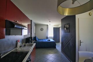  Immeuble  vendre 8 pices 168 m