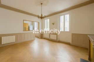  Appartement  vendre 4 pices 107 m