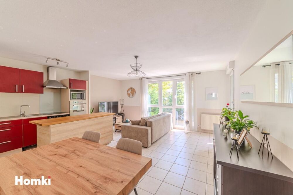 Appartement T4 de 68 m² à Villeurbanne 69100, Rue du 8 Mai 1945