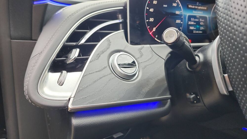 Classe E W214 300 de 313 EQ Power 9G-Tronic AMG Line - Entretien cons 2024 occasion 49100 Angers