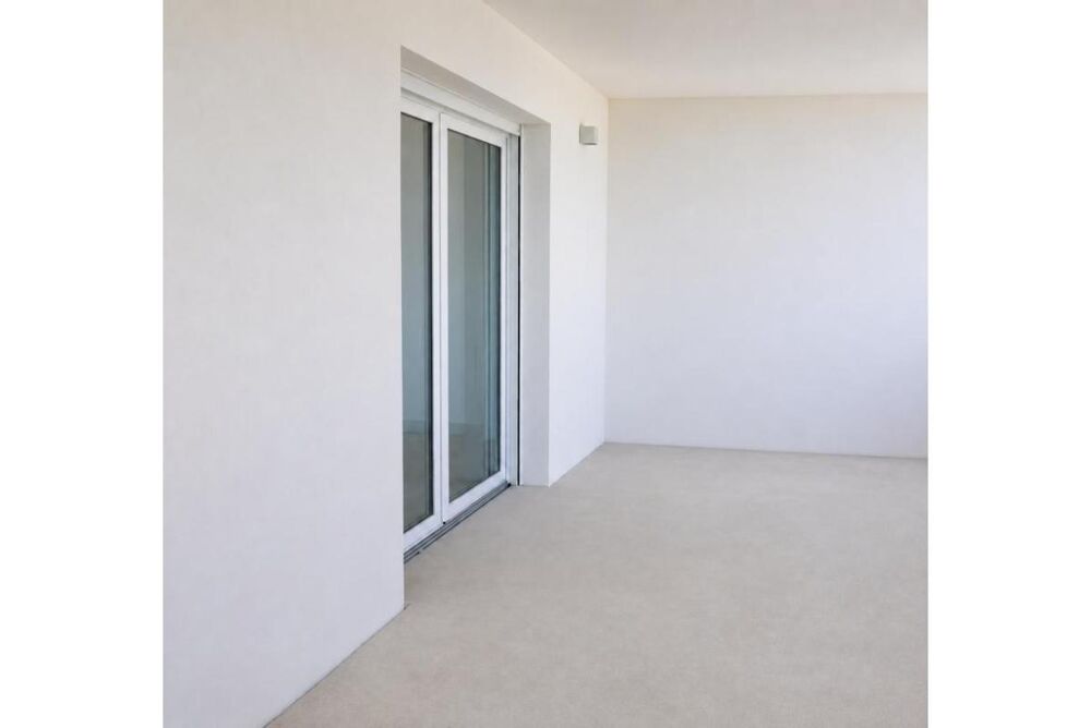 Vente Appartement Emménagez dès maintenant dans ce grand T4 avec généreuse terrasse à Bordeaux - Bastide Bordeaux